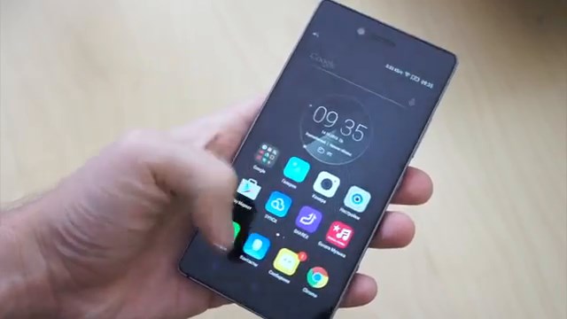 Lenovo Vibe Shot- в духе камерофонов